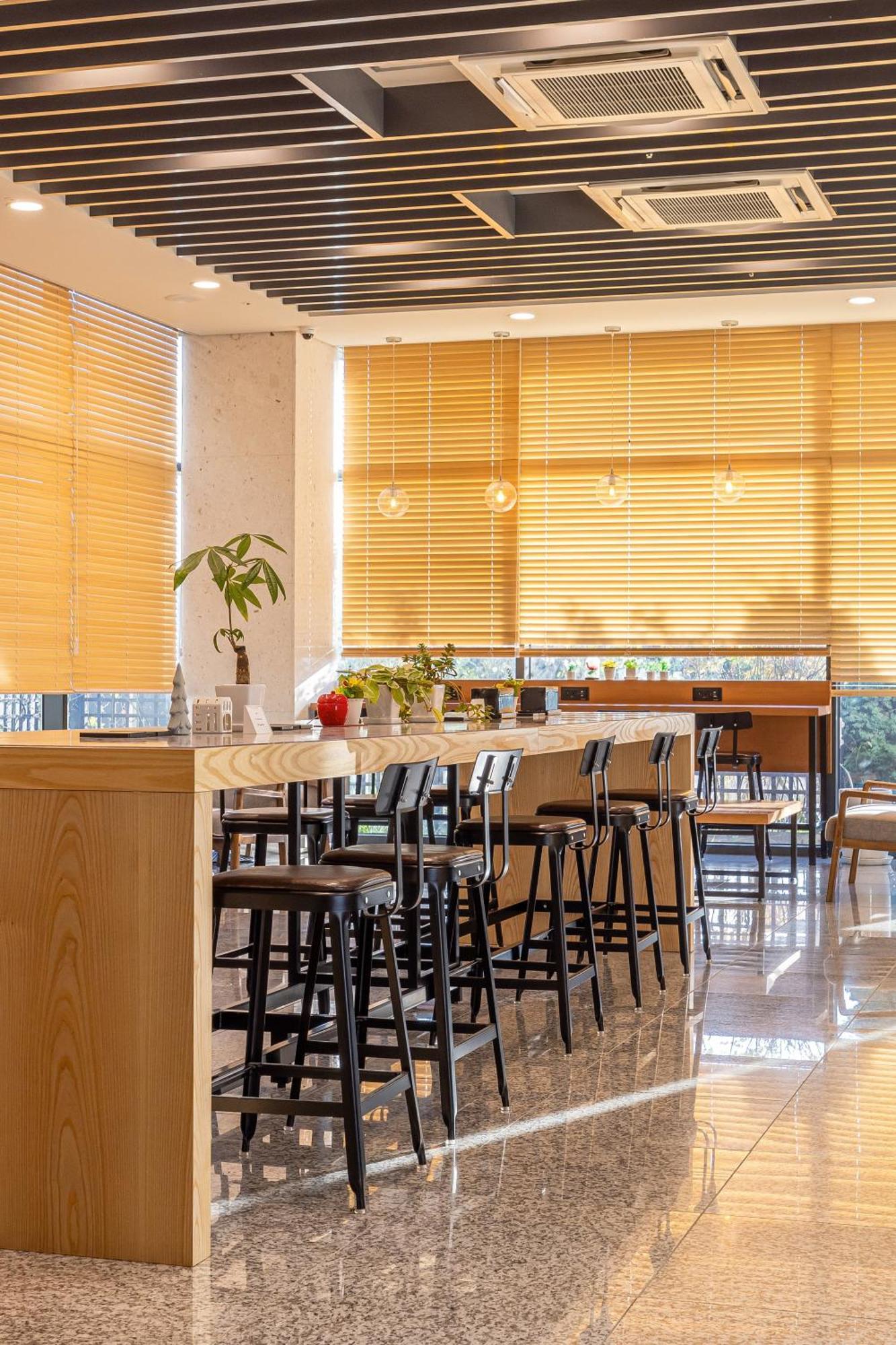 Ocean Soleview Hotel Incheon Exterior foto